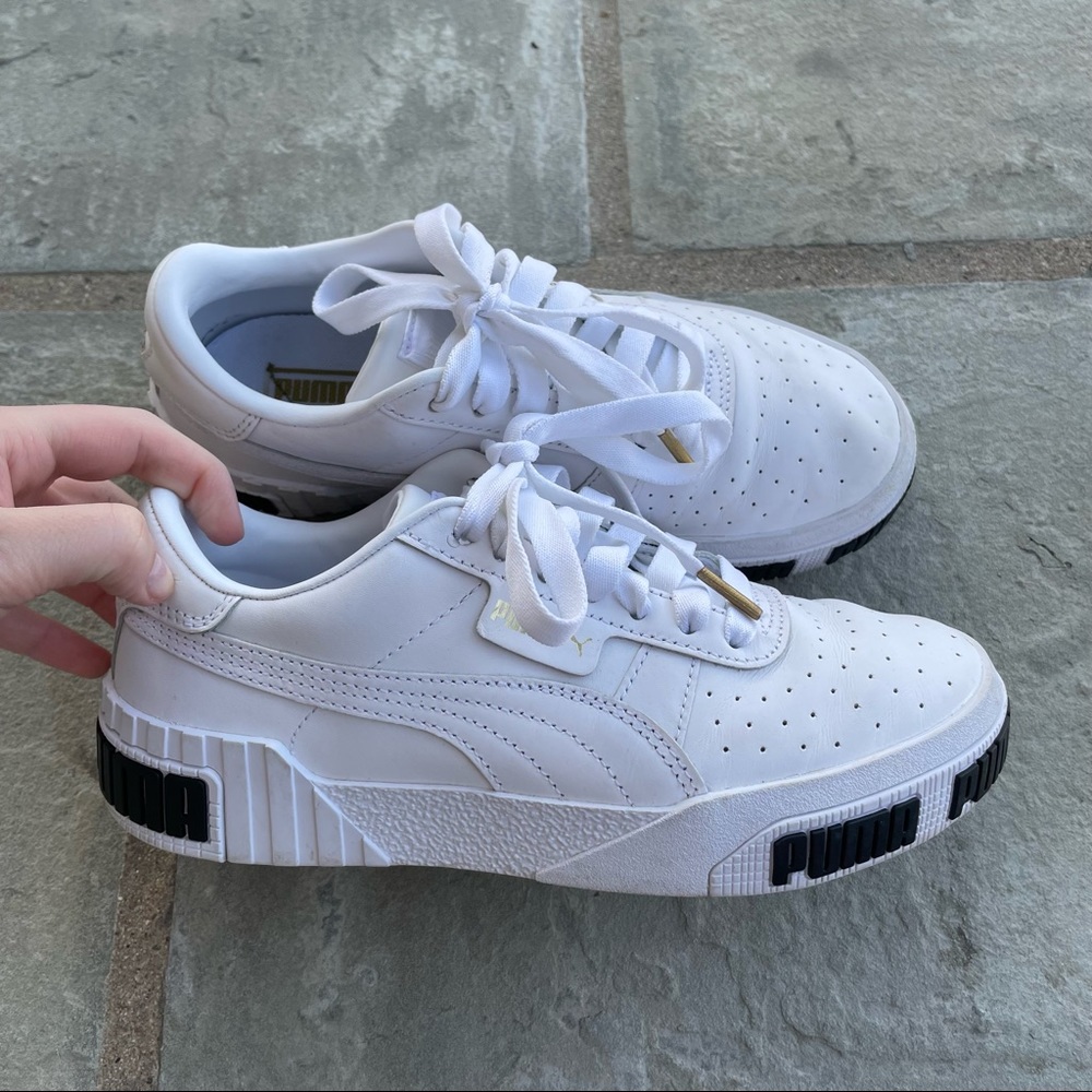 Puma Sneakers